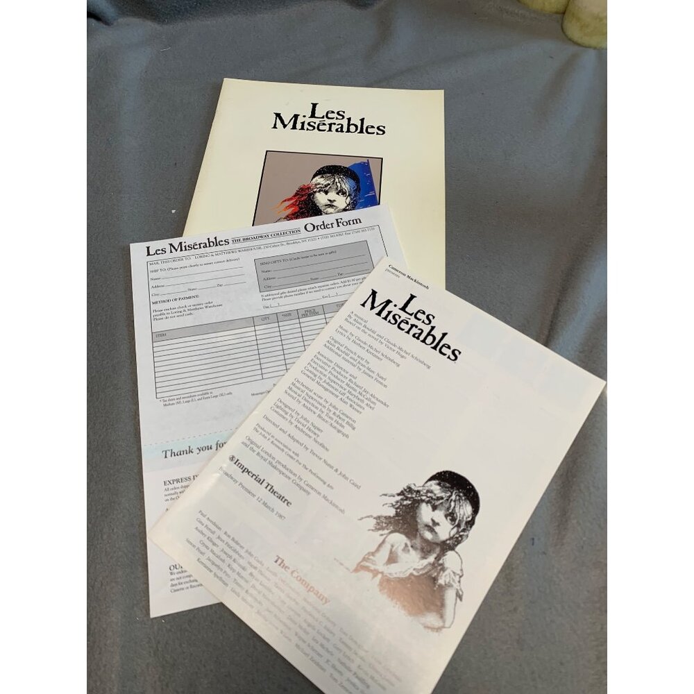 Les Misérables Souvenir Brochure & Synopsis 1986 Broadway Theatre
